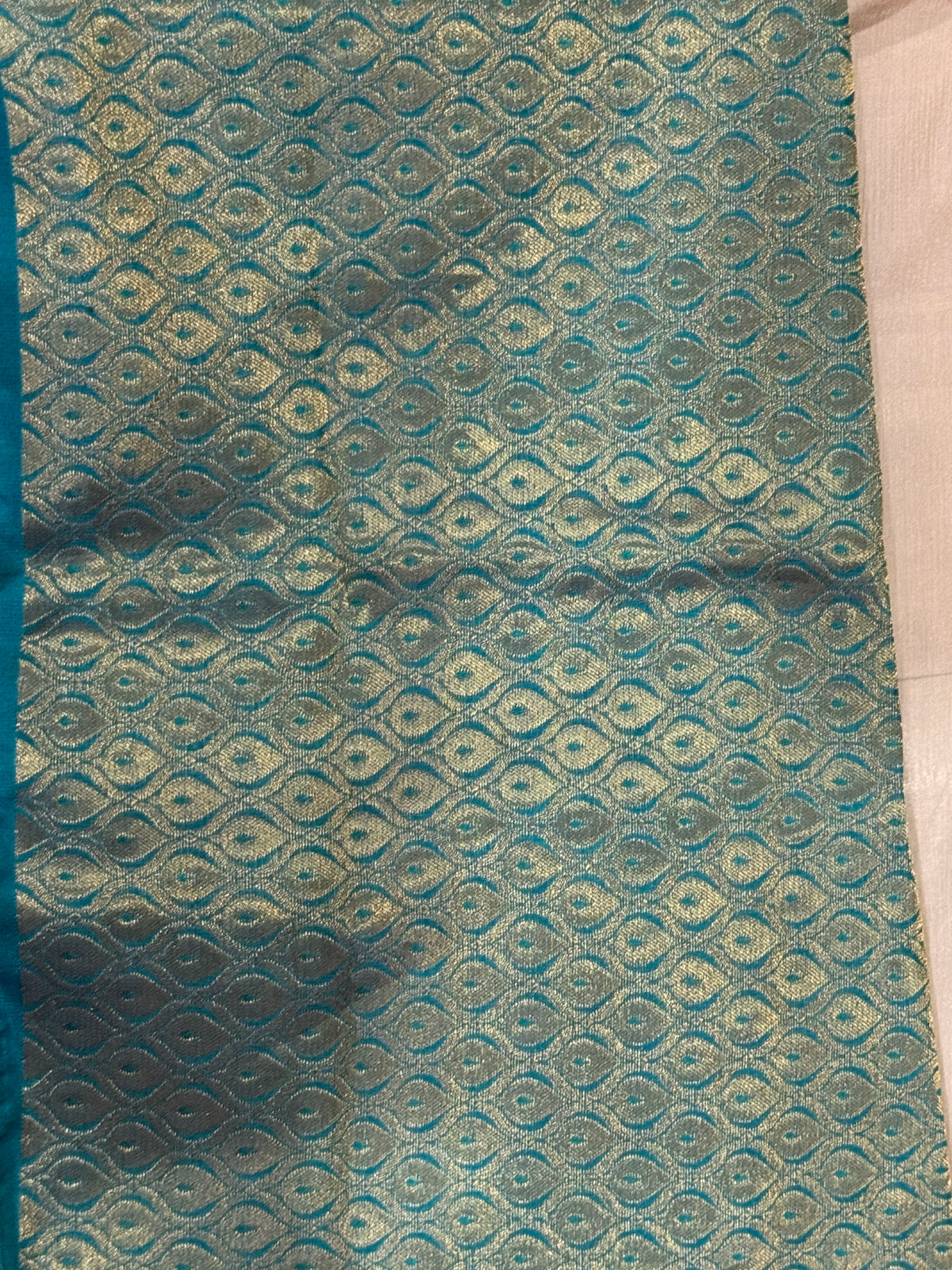 unstitched blouse